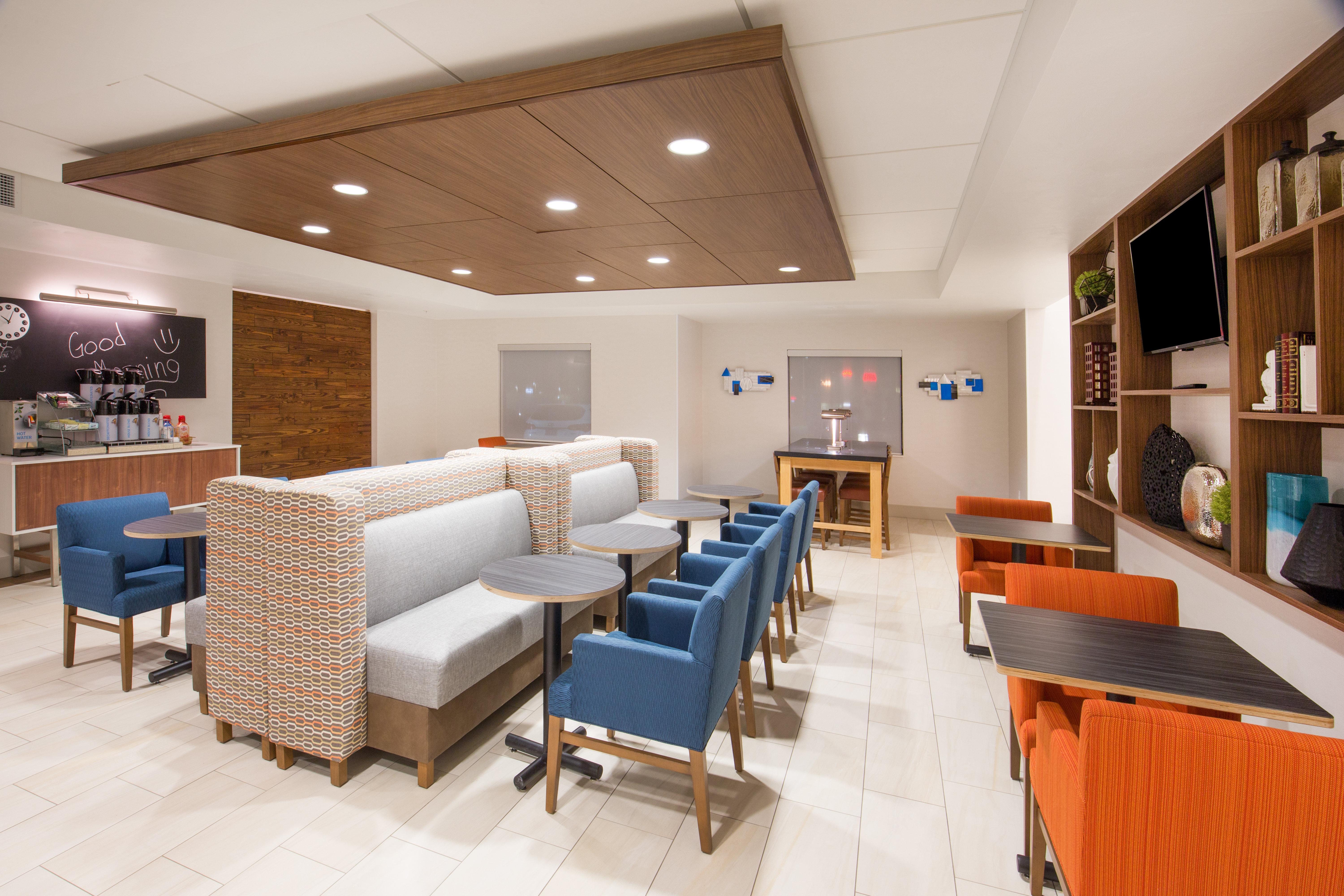Holiday Inn Express & Suites Pahrump By Ihg Экстерьер фото
