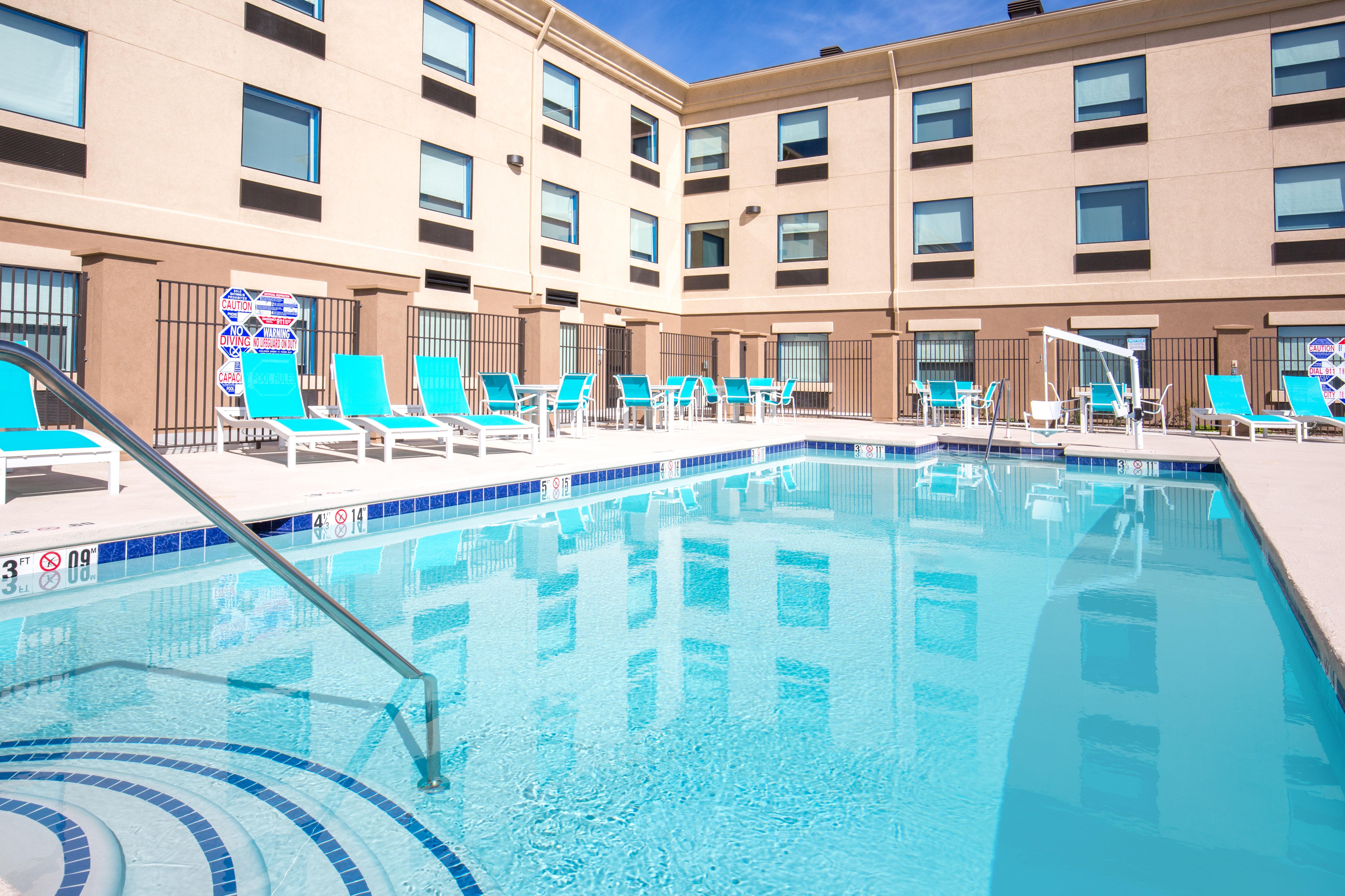 Holiday Inn Express & Suites Pahrump By Ihg Экстерьер фото